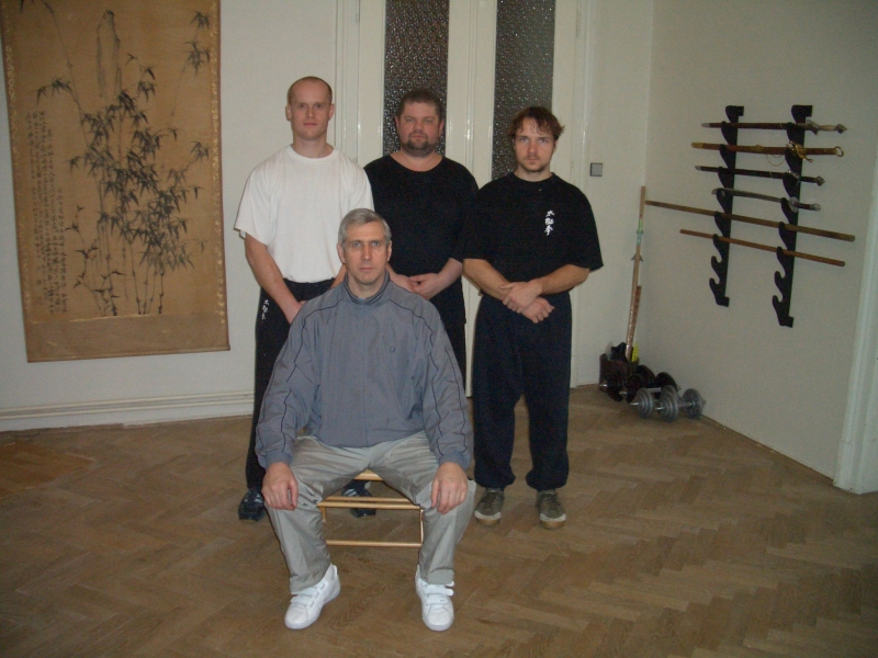 instruktori